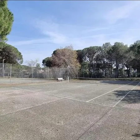 Apartment Chez K&d Avec Piscine St Raphaël Saint-Raphaël