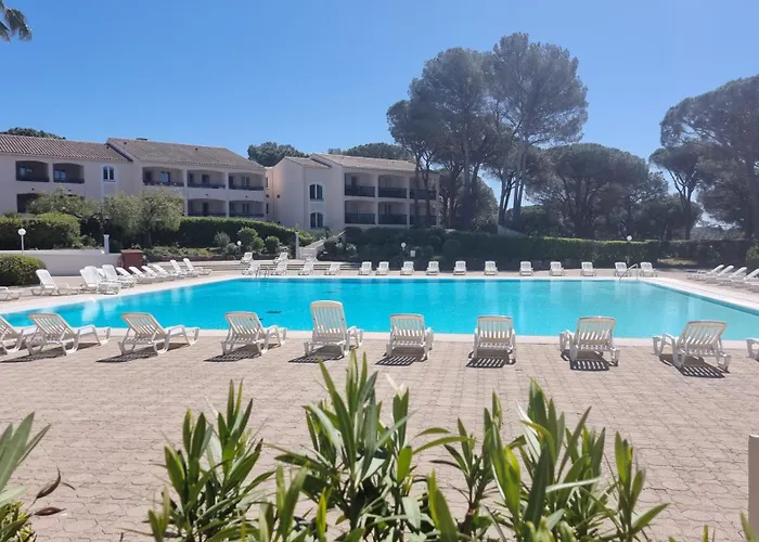 Apartamento Chez K&d Avec Piscine St Raphael Saint-Raphaël